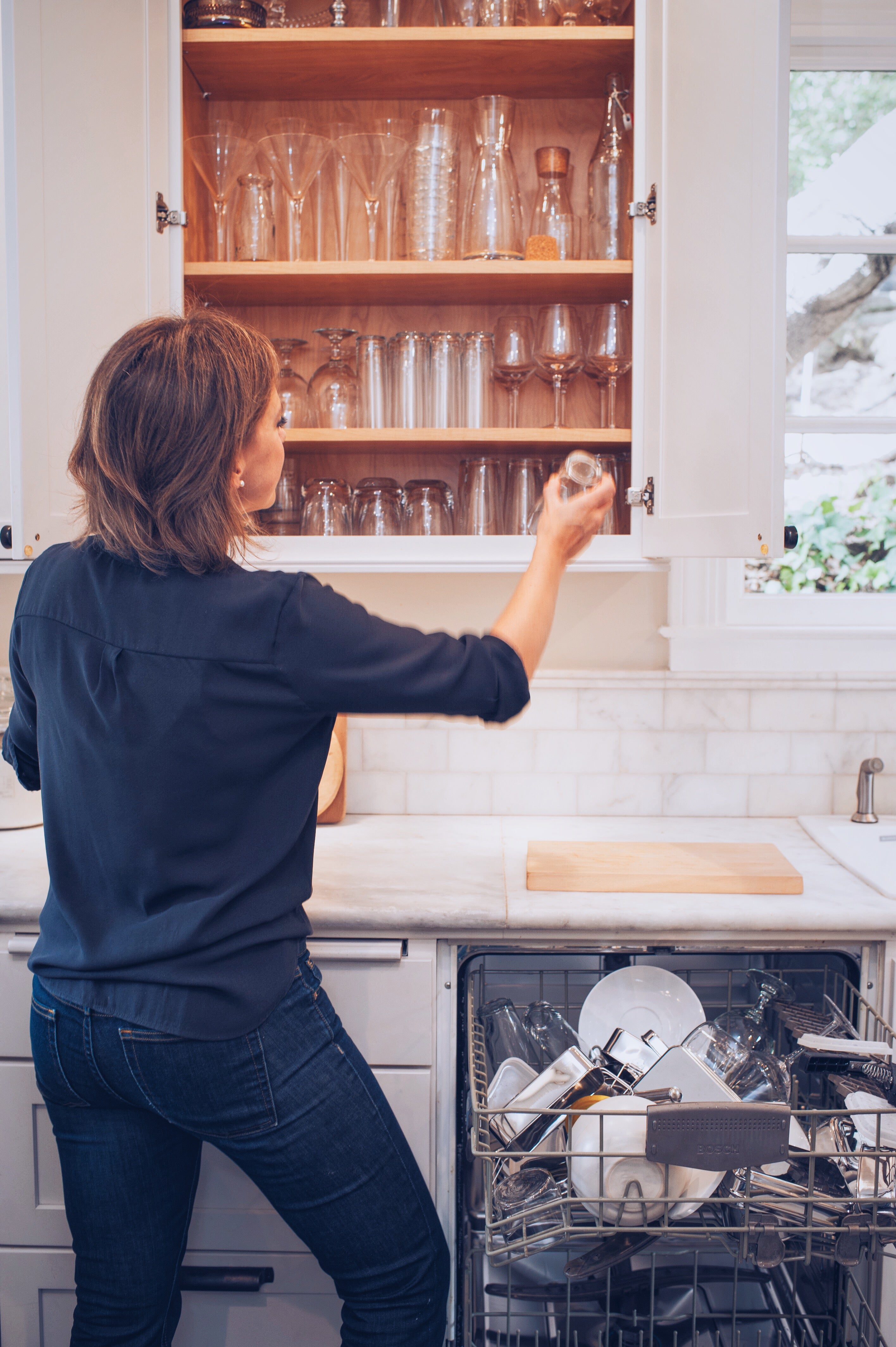 In-Person: Deep Clean & Pantry Refresh     (For Installed Blisshaus Kitchens Only)